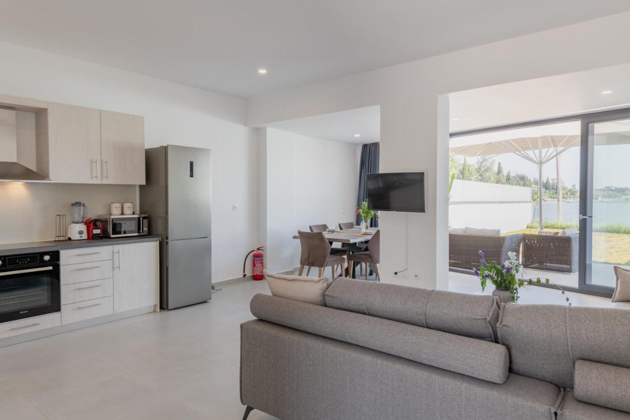 Swans Luxury Homes Коммено Экстерьер фото